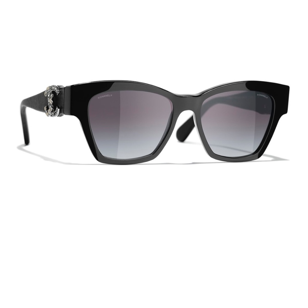 Chanel Butterfly Sunglasses with CC hardware